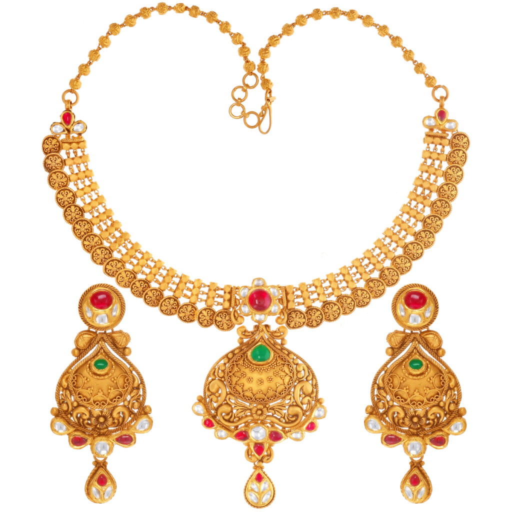 Antique Gold Necklace (1)