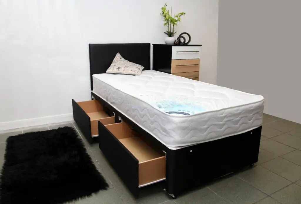 Divan Bed